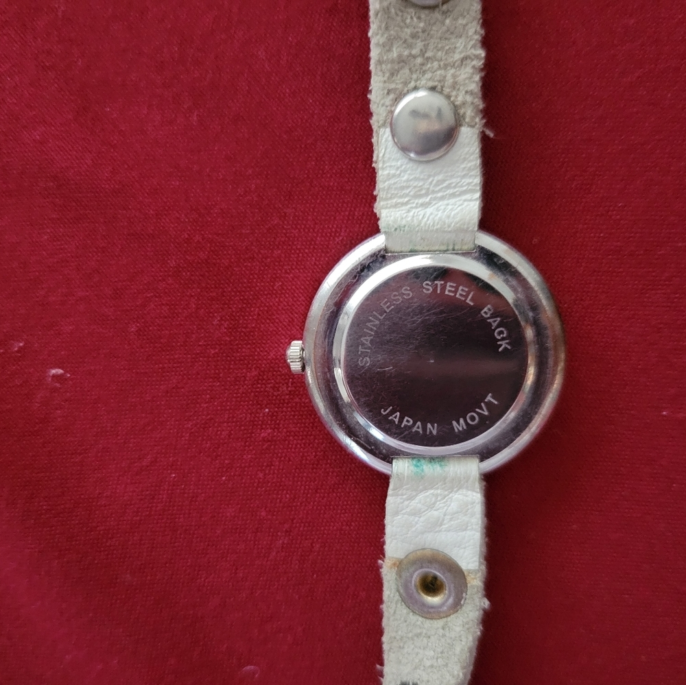 Leather wrap around watch with bling. - Picture 3 of 7